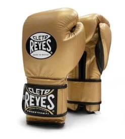 Cleto Reyes Velcro Sparring Boxing Gloves -Venum Boxing Sales Store cleto velcro gold 4